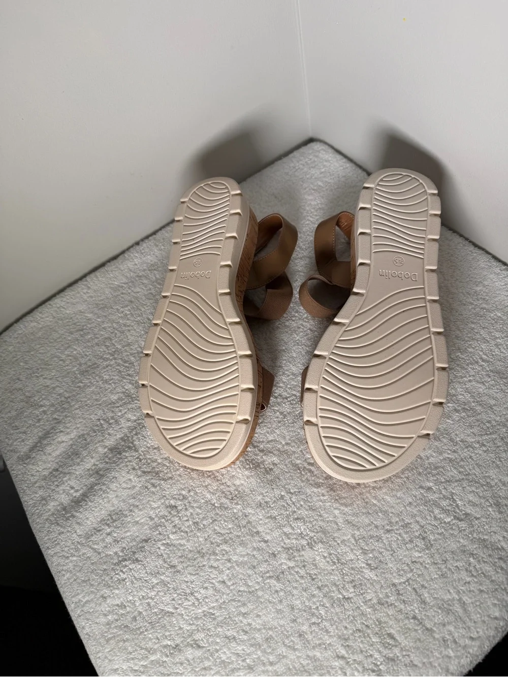 Dobolin comfortable tan